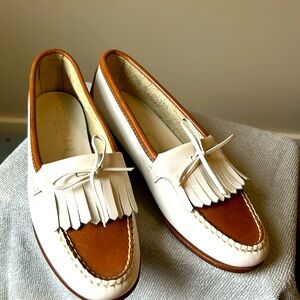 Cole Haan loafer white and brown size 7